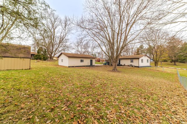 455 Marian Drive, Valparaiso, IN 46385