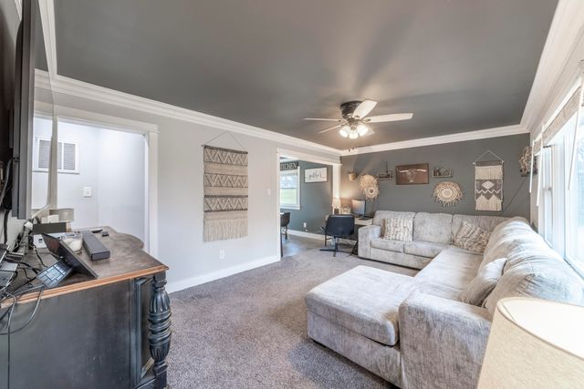 455 Marian Drive, Valparaiso, IN 46385