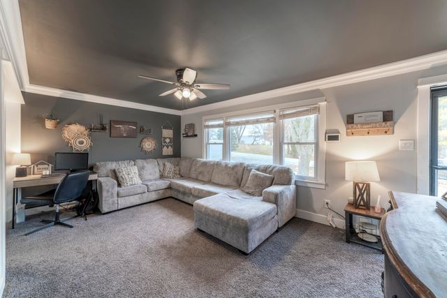 455 Marian Drive, Valparaiso, IN 46385