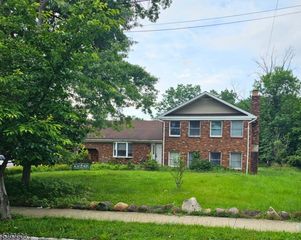 56 School St, Piscataway Twp., NJ 08854