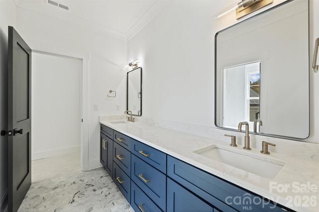 5014 Ohm Lane, Charlotte, NC 28270