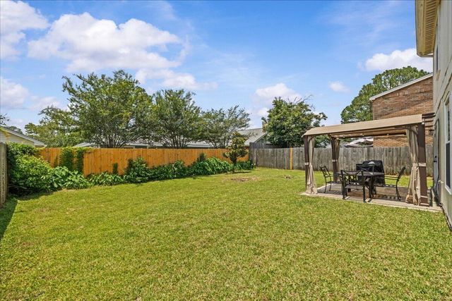 1176 Lost Trail, Fort Walton Beach, FL 32547