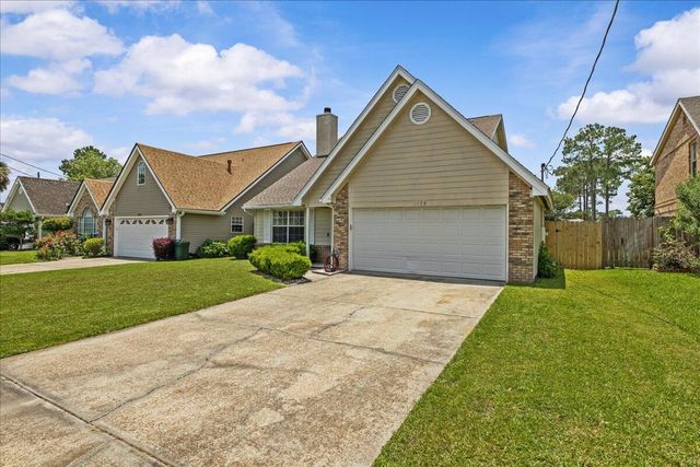 1176 Lost Trail, Fort Walton Beach, FL 32547
