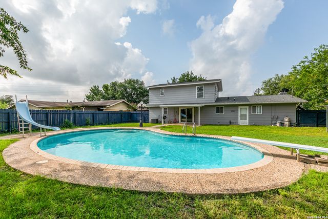 7815 WESTSHIRE DR, San Antonio, TX 78227