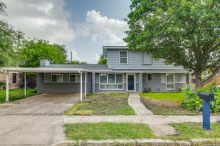 7815 WESTSHIRE DR, San Antonio, TX 78227