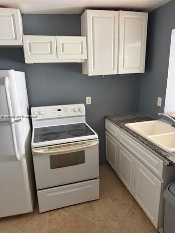 488 NW 165th St Rd B-408, Miami, FL 33169