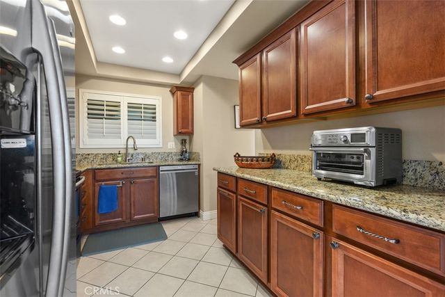 3486 Bahia Blanca 3-D, Laguna Woods, CA 92637