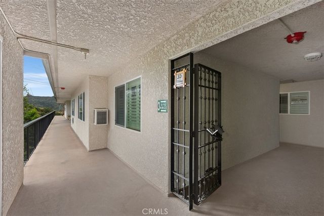 3486 Bahia Blanca 3-D, Laguna Woods, CA 92637