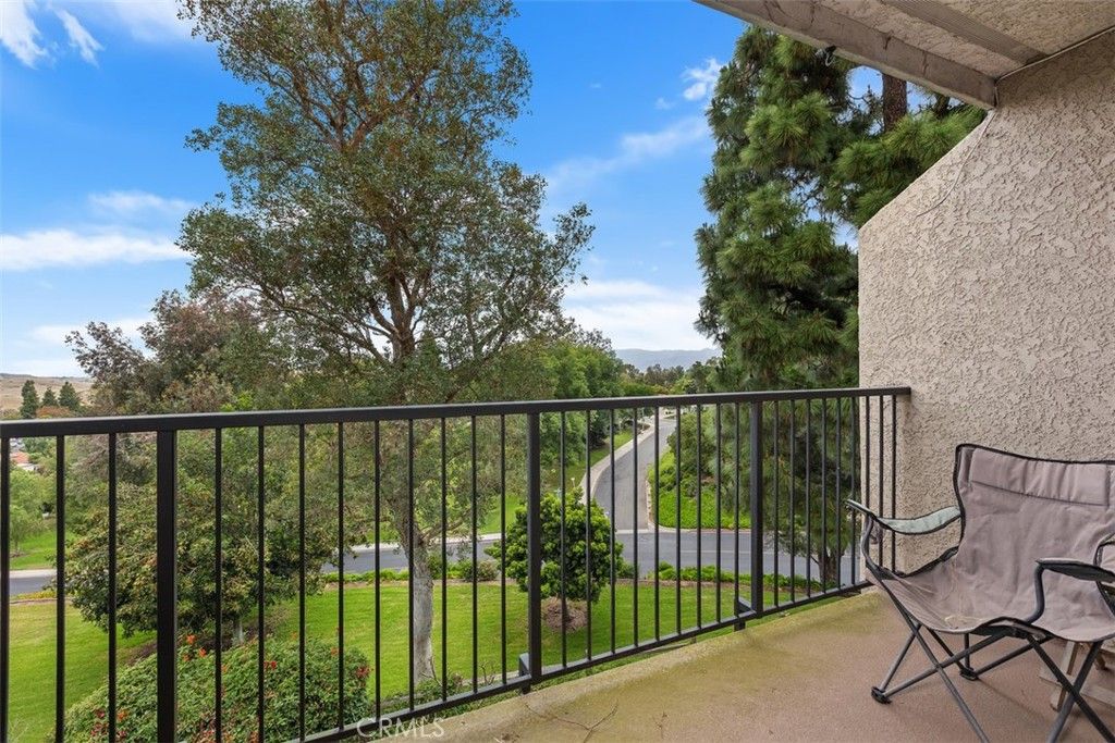 3486 Bahia Blanca 3-D, Laguna Woods, CA 92637