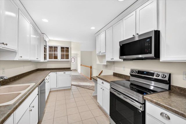 1132 Hamilton Street, Stoughton, WI 53589