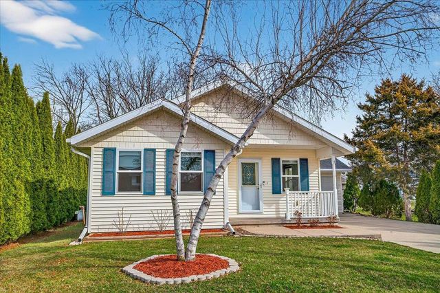 1132 Hamilton Street, Stoughton, WI 53589