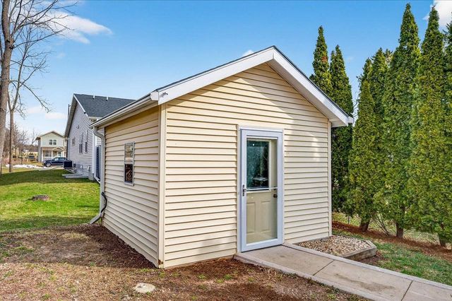 1132 Hamilton Street, Stoughton, WI 53589