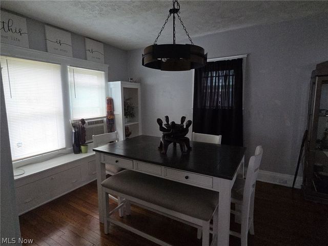7808 Connecticut Avenue, Cleveland, OH 44105