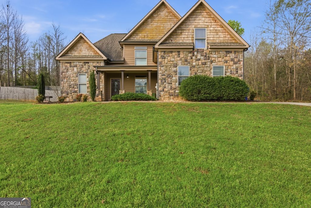 130 Maple Drive, Commerce, GA 30529