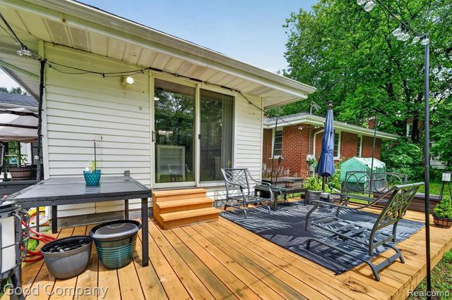 1609 W 12 Mile Road, Royal Oak, MI 48073