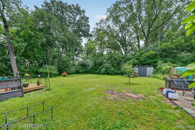 1609 W 12 Mile Road, Royal Oak, MI 48073