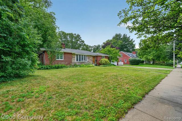 1609 W 12 Mile Road, Royal Oak, MI 48073