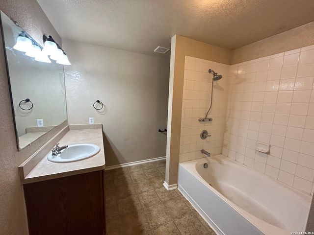 6119 PLUMBAGO PL, San Antonio, TX 78218