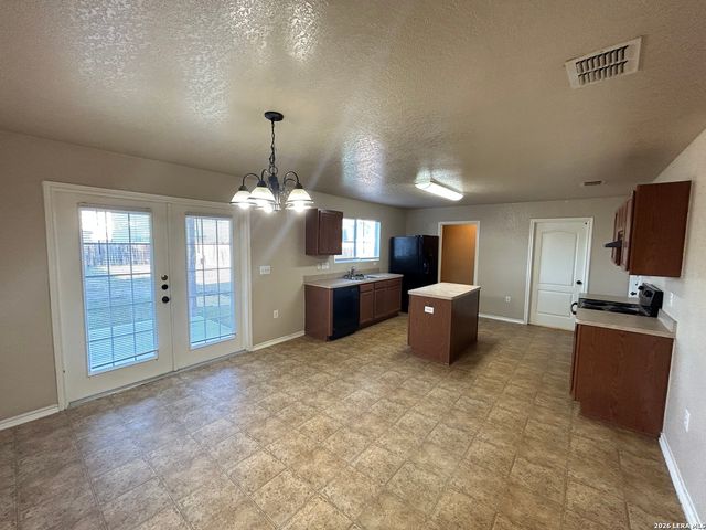 6119 PLUMBAGO PL, San Antonio, TX 78218