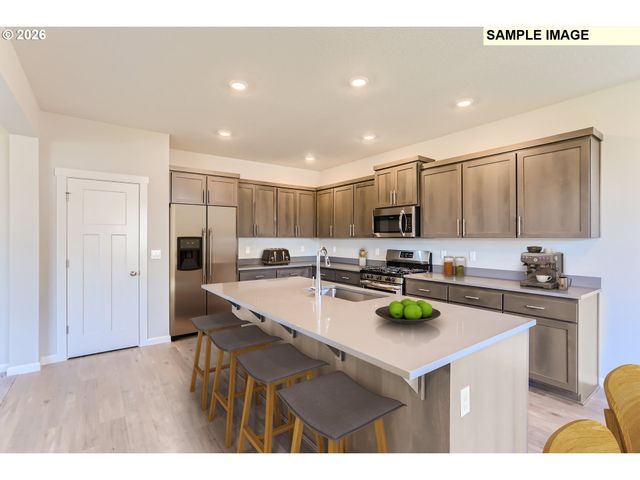 13805 Ne 107TH St, Vancouver, WA 98682
