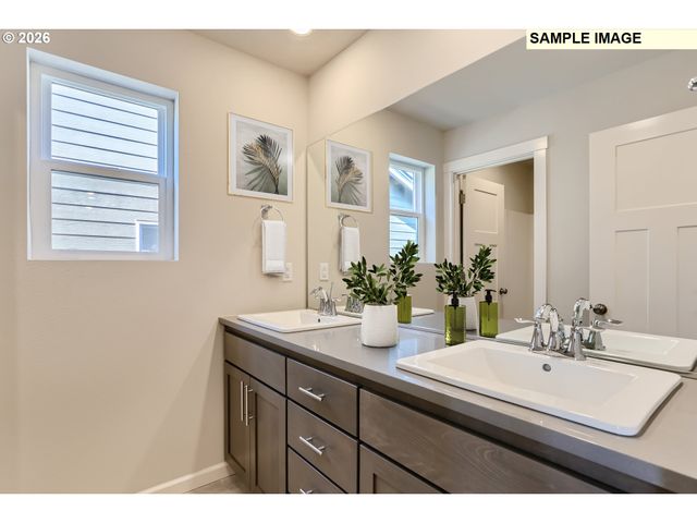 13805 Ne 107TH St, Vancouver, WA 98682