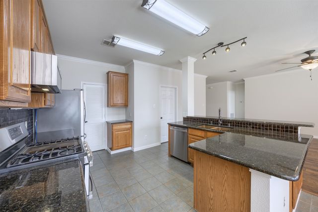2201 Pharr Drive, Mckinney, TX 75072