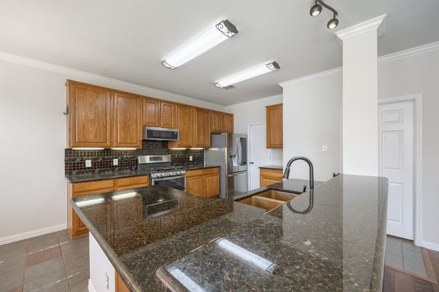 2201 Pharr Drive, Mckinney, TX 75072