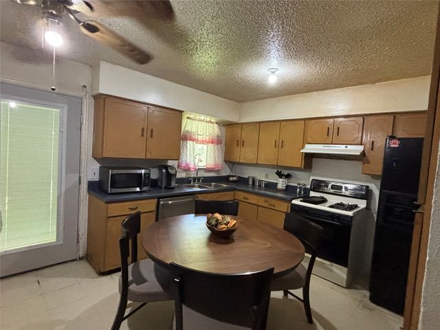 3338 Ingersoll Street, Dallas, TX 75212