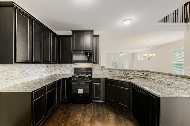 3080 Rivera Court, Fairburn, GA 30213