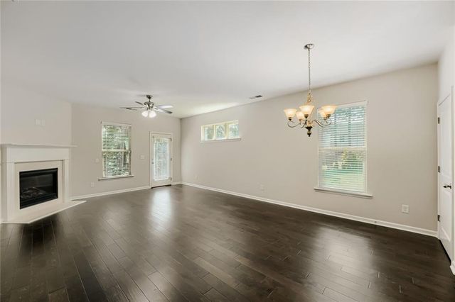 3080 Rivera Court, Fairburn, GA 30213