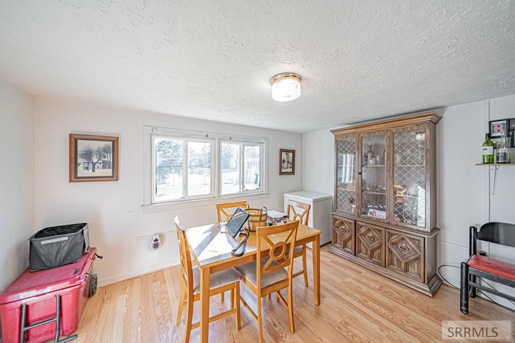 Image 15 of property listing at 2406 N Ammon Road, Idaho Falls, ID 83401