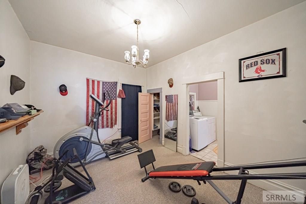 Image 22 of property listing at 2406 N Ammon Road, Idaho Falls, ID 83401