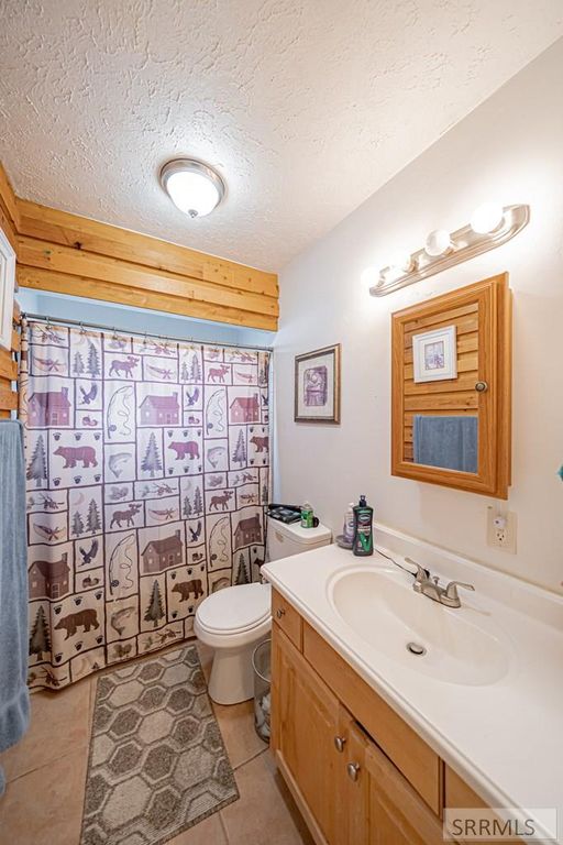 Image 28 of property listing at 2406 N Ammon Road, Idaho Falls, ID 83401