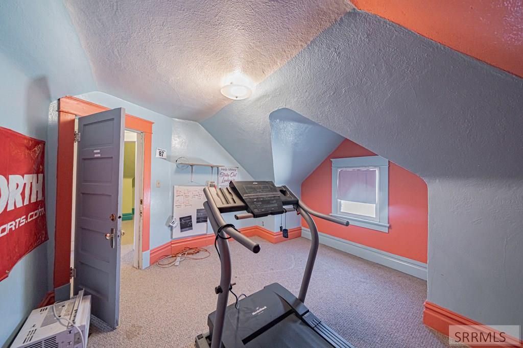 Image 32 of property listing at 2406 N Ammon Road, Idaho Falls, ID 83401