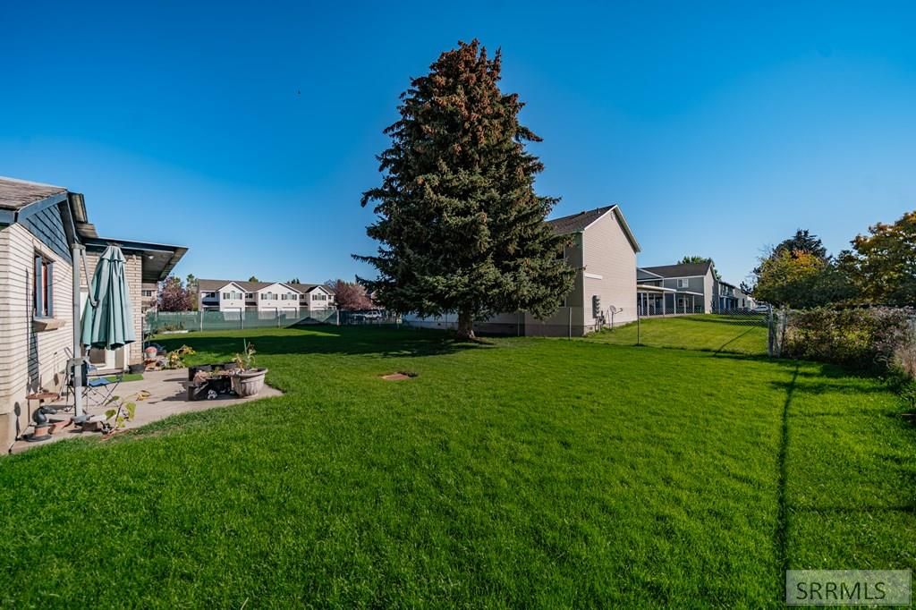 Image 43 of property listing at 2406 N Ammon Road, Idaho Falls, ID 83401