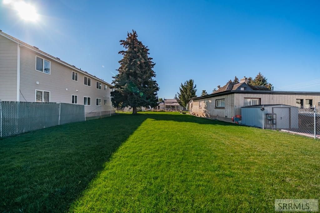 Image 46 of property listing at 2406 N Ammon Road, Idaho Falls, ID 83401