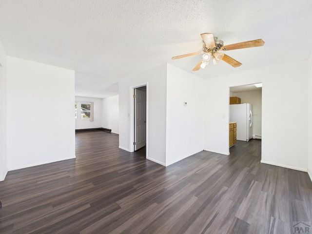 959-961 S Honeysuckle Dr, Pueblo West, CO 81007