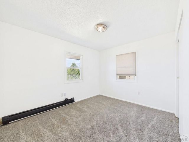 959-961 S Honeysuckle Dr, Pueblo West, CO 81007