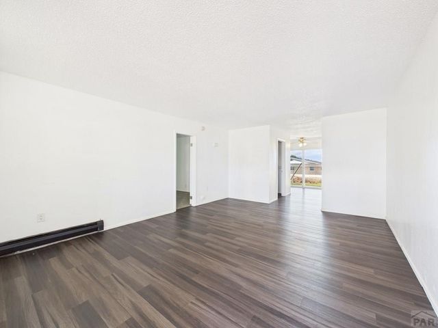 959-961 S Honeysuckle Dr, Pueblo West, CO 81007