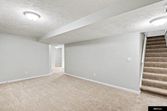 6711 S 49 Street, Omaha, NE 68117