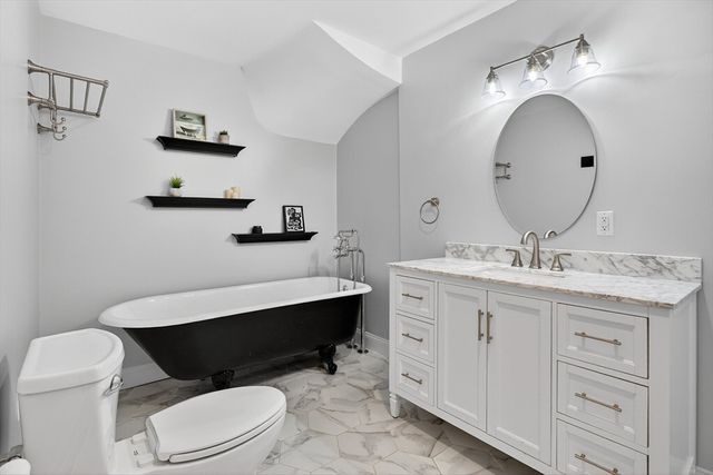 703 East 5th Street 1, Boston, MA 02127