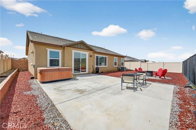 3180 Stargazer St, Hemet, CA 92543