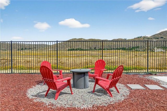 3180 Stargazer St, Hemet, CA 92543