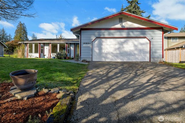 10304 63rd Avenue Ct E, Puyallup, WA 98373