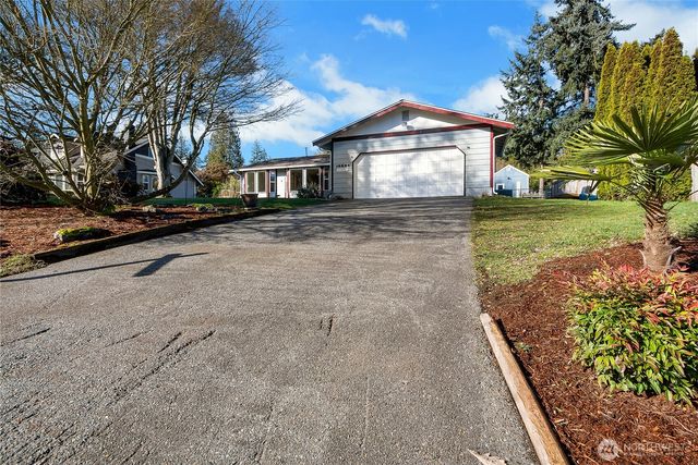 10304 63rd Avenue Ct E, Puyallup, WA 98373