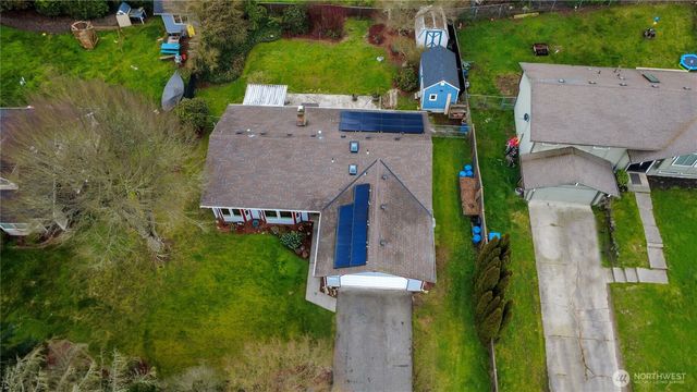 10304 63rd Avenue Ct E, Puyallup, WA 98373