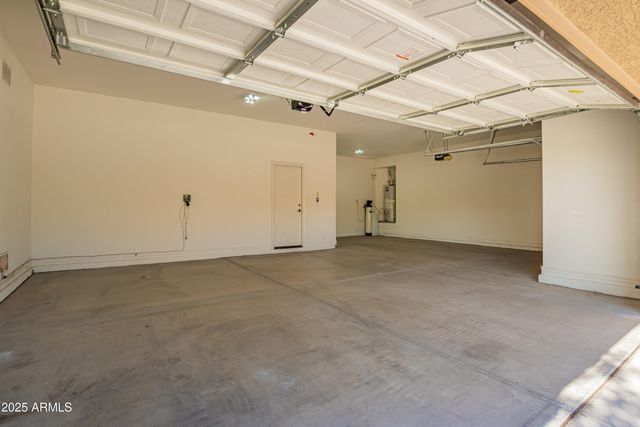 26706 N 24TH Drive, Phoenix, AZ 85085