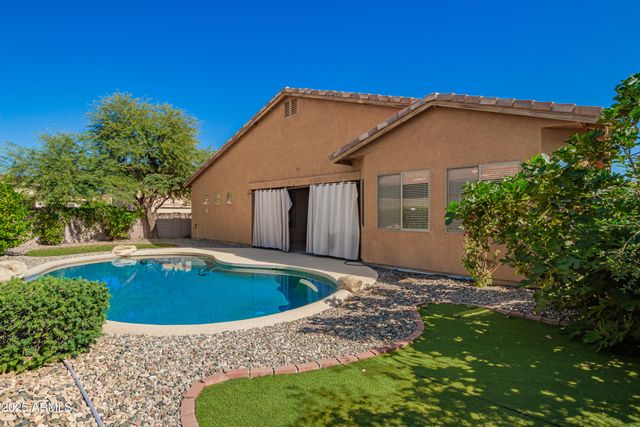 26706 N 24TH Drive, Phoenix, AZ 85085