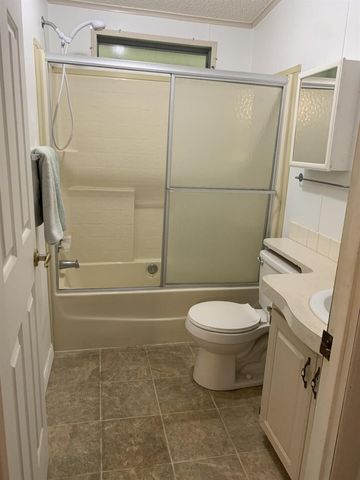 9 Universidad Lane, Port St. Lucie, FL 34952