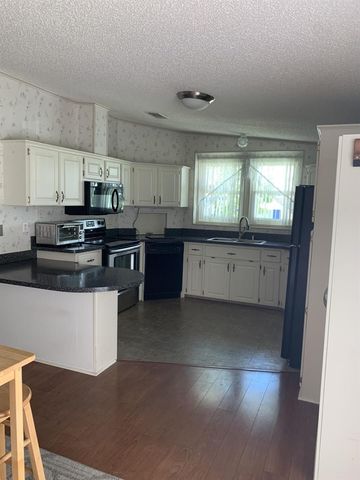 9 Universidad Lane, Port St. Lucie, FL 34952